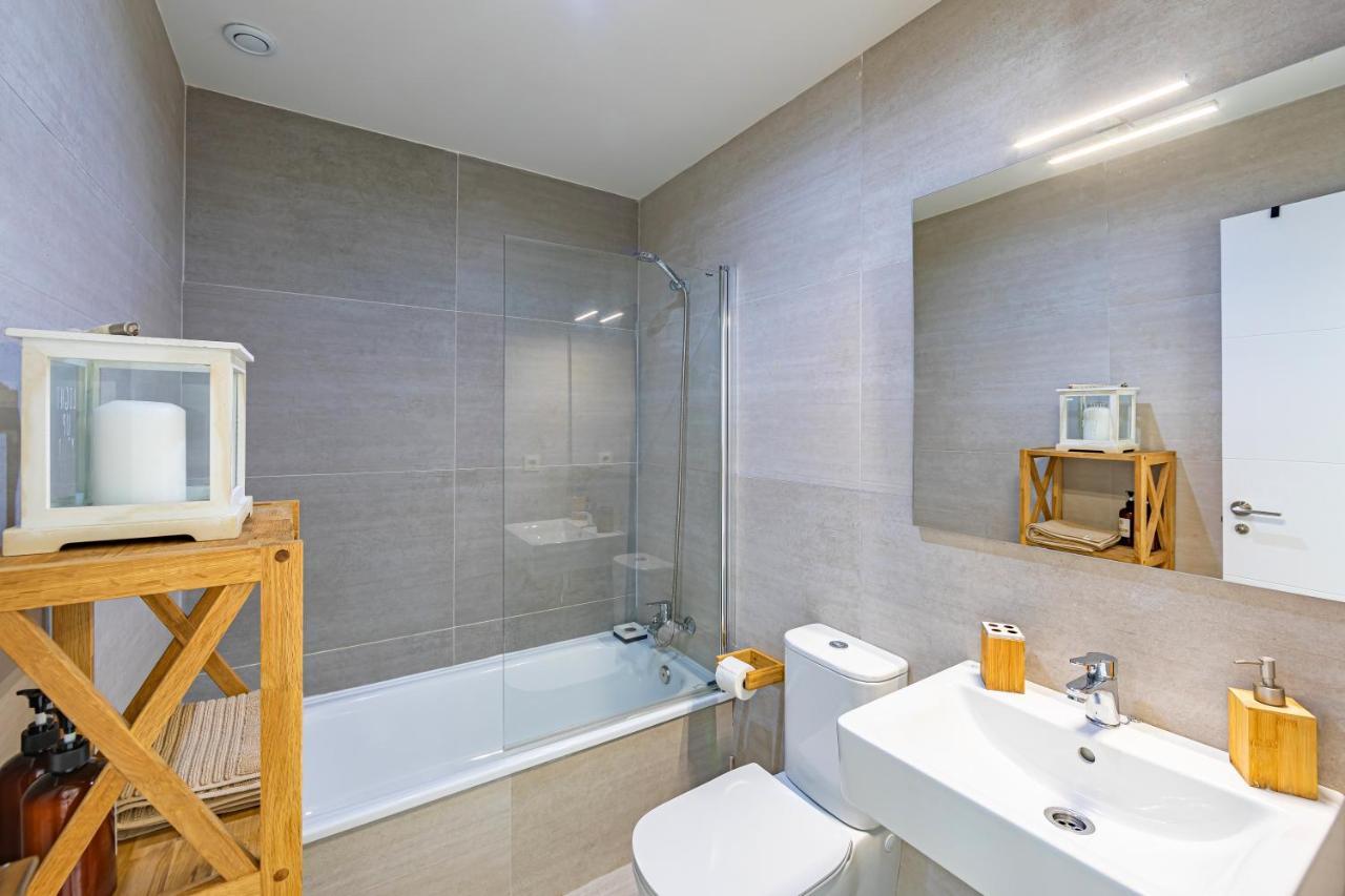 At 350m, Pool, Chillout Patio And Fibre Wifi * Tarifa