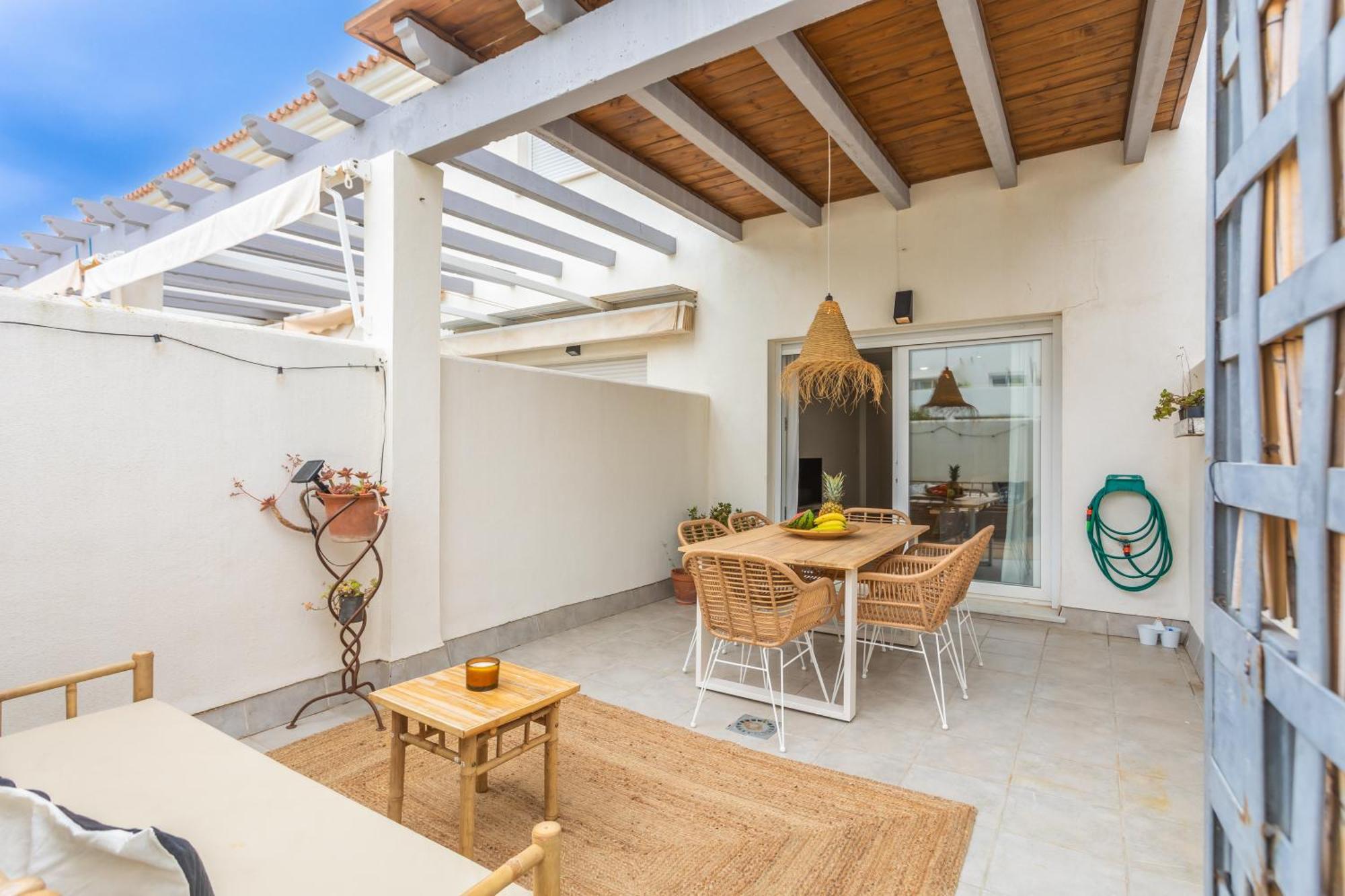 Appartement At 350m, Pool, Chillout Patio And Fibre Wifi